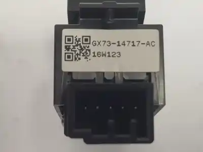 Pièce détachée automobile d'occasion commande de lève vitre avant droit pour jaguar fpace 3.0 v6 d références oem iam t2h3235  gx7314717ac