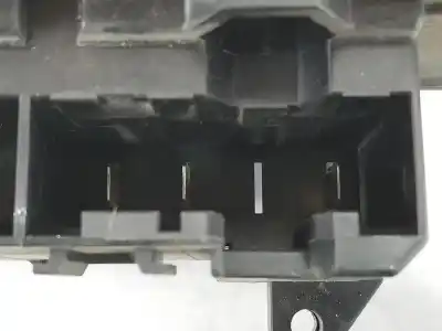 Second-hand car spare part fuse box unit for bmw 5 (e60) 525 d oem iam references 61146957330  61146932452