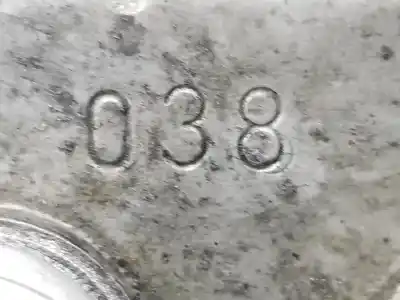 Pezzo di ricambio per auto di seconda mano radiatore olio motore per volkswagen passat b6 (3c2) 2.0 tdi 16v riferimenti oem iam 038117021d  038117021d