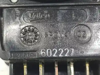 Автозапчасти б/у выключатель переднего правого окна за dacia sandero 1.2 16v ссылки oem iam 8200602227  8200602227