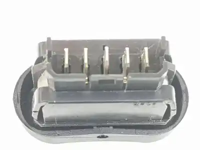 Автозапчасти б/у выключатель переднего правого окна за dacia sandero 1.2 16v ссылки oem iam 8200602227