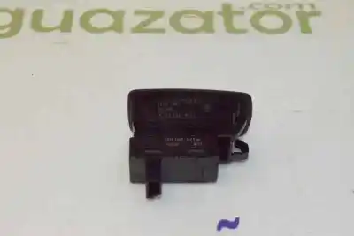 Peça sobressalente para automóvel em segunda mão botão / interruptor elevador vidro traseiro direito por bmw x3 (e83) 2.0 d referências oem iam 61313415654