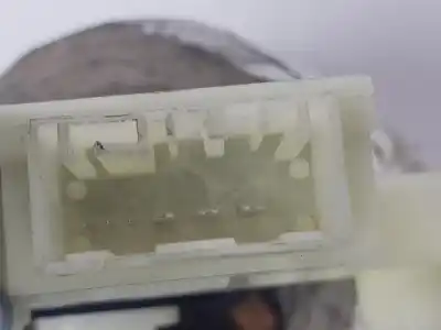 Автозапчастина б/у двигатель заднього правого скла для skoda rapid spaceback (nh1) 1.6 tdi посилання на oem iam 5ja959812l  5ja959812l