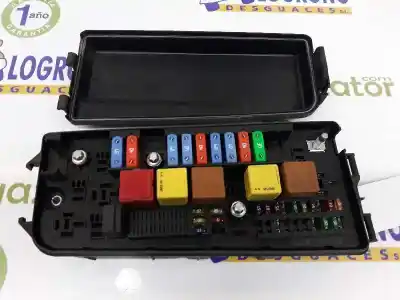 Second-hand car spare part fuse box unit for opel vectra c (z02) 1.9 cdti (f69) oem iam references 13170899  519066104