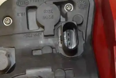 Автозапчасти б/у правый задний фонарь за audi a4 b8 (8k2) 2.0 tdi ссылки oem iam 8k5945096d  8k5945096d