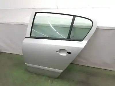 Second-hand car spare part rear left door for opel astra h berlina 1.7 16v cdti oem iam references 94710105  94710105