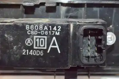 Автозапчастина б/у передній правий віконний вимикач для mitsubishi montero (v60/v70) 3.2 di-d all-four посилання на oem iam 8608a142  