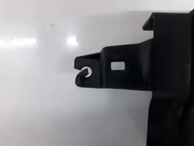 Second-hand car spare part right front winglet for bmw x3 (e83) 2.0 d oem iam references 51773405818  51773405818