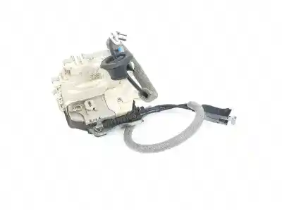 Peça sobressalente para automóvel em segunda mão fechadura da porta dianteira direita por audi a3 sportback (8va, 8vf) 1.6 tdi referências oem iam 8x1837016c