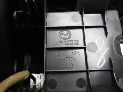 Автозапчасти б/у центральный подлокотник за mazda cx7 2.2 turbodiesel ссылки oem iam eh6464441  eh-441