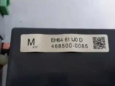 Автозапчастина б/у багатофункційний дисплей для mazda cx7 2.2 turbodiesel посилання на oem iam eh64611j0d  4682009104 4685000065