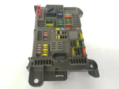 Second-hand car spare part fuse box unit for bmw x5 (e70) 3.0 d oem iam references 61146931687  61146931687