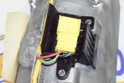 Second-hand car spare part front right air bag for audi a4 b7 avant (8ed) 2.0 tdi 16v oem iam references 8e2880204d  8e2880204d