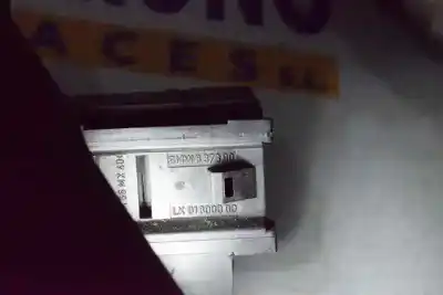 Peça sobressalente para automóvel em segunda mão comandos do volante por bmw x5 (e53) 3.0 i referências oem iam 61318373901  61318373901