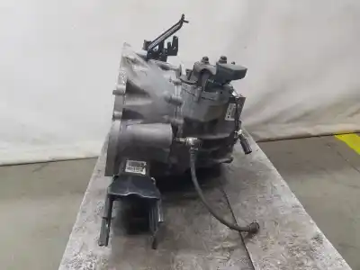 Second-hand car spare part gearbox for ssangyong korando 2.0 td oem iam references 3102034000  g101110714