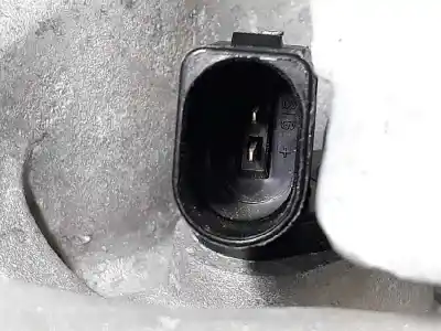 Автозапчасти б/у поворот заднего права за audi a4 b8 (8k2) 2.0 tfsi ссылки oem iam 8k0505436ab  8k0505432ac