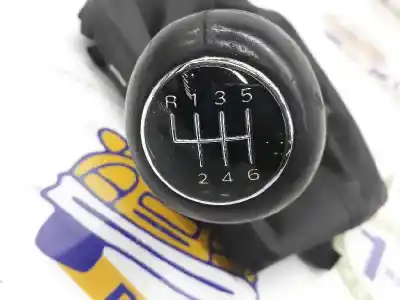 Автозапчасти б/у ручка рычага передачи за audi a4 b8 (8k2) 2.0 tfsi ссылки oem iam 8k0863278l  8k0863278l