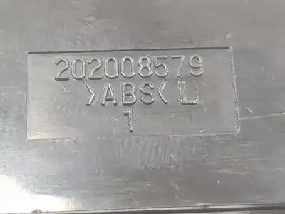 Second-hand car spare part left front power window switch for ssangyong korando 2.0 td oem iam references 8581134000hdv  8581134000