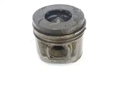 Second-hand car spare part piston for clase c clase a 2.0 cdi oem iam references a6400300417