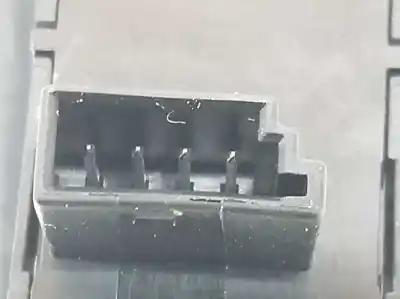 Second-hand car spare part right front power window switch for bmw x3 (e83) 2.0 turbodiesel cat oem iam references 9113773  61319113773