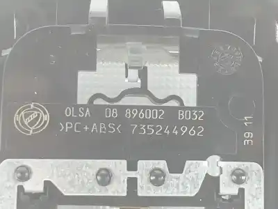 Автозапчастина б/у внутрішне світло для alfa romeo giulietta (940_) 2.0 jtdm (940.fxl1a) посилання на oem iam 735482599  735482599