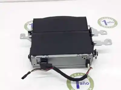 Second-hand car spare part audio system / radio cd for clase c clase r 3.0 cdi oem iam references 2118705390  2118705390