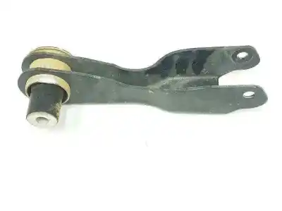 Second-hand car spare part right rear bracket for land rover discovery v van (l462) 2.0 td4 4x4 oem iam references lr095330
