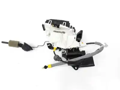 Second-hand car spare part left front door lock for clase c clase c familiar 2.1 cdi oem iam references a0997200135  0997200135