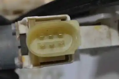 Second-hand car spare part passenger side right window regulator for bmw 3 (e90) 320 d oem iam references 51337140588  51337140588