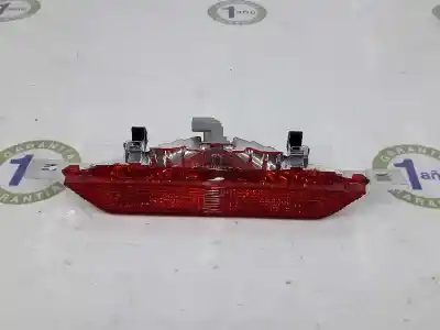 Second-hand car spare part CENTER TAILGATE LIGHT for TOYOTA COROLLA VERSO (R1)  OEM IAM references 8157002111  