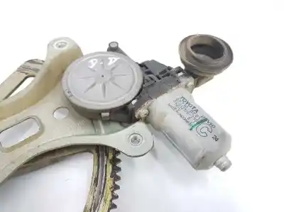 Автозапчастина б/у регулятор переднього правого скла для toyota hilux (kun) 2.5 turbodiesel посилання на oem iam 698100k040  857100k010