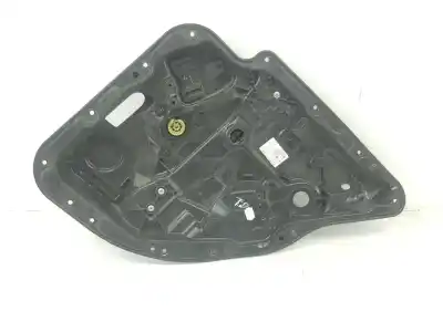 Pezzo di ricambio per auto di seconda mano ALZACRISTALLI POSTERIORE DESTRO per MERCEDES-BENZ CLASE C (W205) LIM.  Riferimenti OEM IAM A2057308004  A2057308004