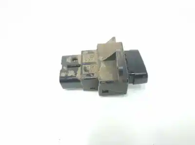 Second-hand car spare part switch for toyota hilux (kun) 2.5 turbodiesel oem iam references 843320k010