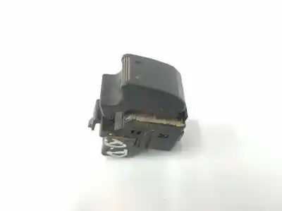 Second-hand car spare part right front power window switch for toyota hilux (kun) 2.5 turbodiesel oem iam references 848100k010