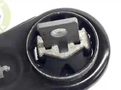 Second-hand car spare part right rear bracket for clase c clase a 2.0 oem iam references 2463500506  2463500506