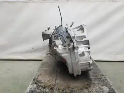 Автозапчастина б/у коробка передач для land rover evoque 2.0 turbo посилання на oem iam lr024710  rmbj327000ab