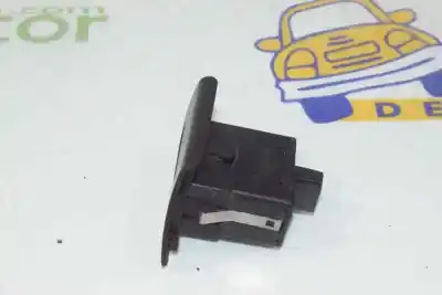 Peça sobressalente para automóvel em segunda mão botão / interruptor elevador vidro traseiro esquerdo por bmw x5 (e53) 3.0 d referências oem iam 61318385955  61318385955