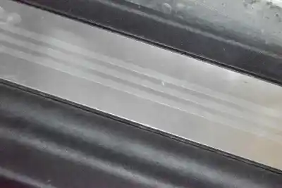 Second-hand car spare part side skirt for mini mini (r50,r53) 1.6 16v 170 cv / 125 kw oem iam references 51711491056  51711491056