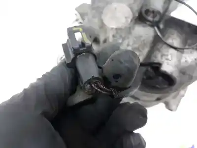 Автозапчасти б/у компрессор кондиционера воздуха за land rover range rover sport i (l320) 2.7 d 4x4 ссылки oem iam jpb000183  yle500400