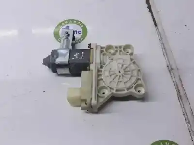 Автозапчастина б/у двиг скла задне ліво для bmw 7 (e65, e66, e67) 730 d посилання на oem iam 67628382001