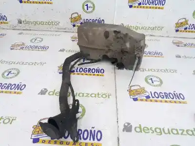 Second-hand car spare part windscreen washer bottle for bmw 7 (e65, e66, e67) 730 d oem iam references 61667001938  