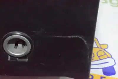 Second-hand car spare part center console for seat leon 2.0 tdi oem iam references 1p0863241  1p0863241