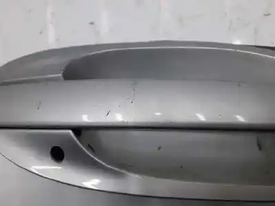 Second-hand car spare part exterior right front door handle for bmw 7 (e65, e66, e67) 730 d oem iam references 7025974  15437280