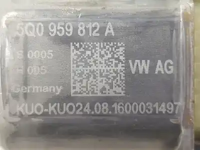 Автозапчасти б/у мотор заднего правого стекла за seat leon (5f1) 1.6 tdi ссылки oem iam 5q0959812a  5q0959812a