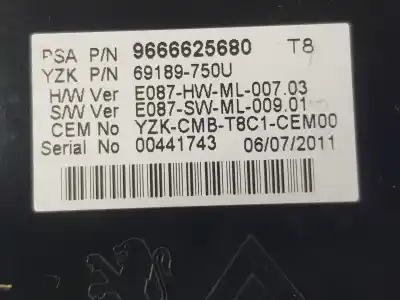 Автозапчастина б/у панель інструментів для peugeot 3008 monospace (0u_) 1.6 hdi посилання на oem iam 9666625680