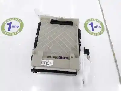 Second-hand car spare part fuse box unit for toyota chr híbrido 90kw oem iam references 82730f4010b  82730f4010