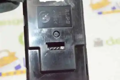 Second-hand car spare part left front power window switch for bmw 5 touring (e61) 520 d oem iam references 61316951924  6951924