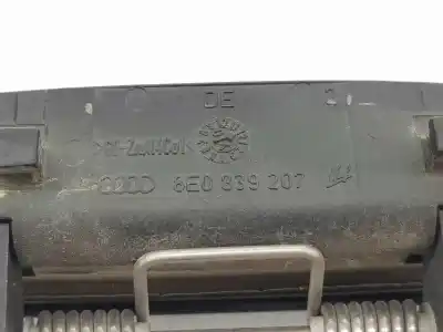 Автозапчасти б/у задняя левая наружная ручка за audi a3 (8p1) 2.0 tfsi ссылки oem iam 8e0839239gru  8e0839239gru