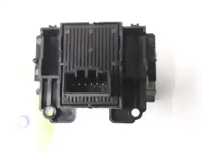 Автозапчастина б/у кнопка електричного стоянкового гальма для land rover range rover sport i (l320) 2.7 d 4x4 посилання на oem iam yug500400mbf  yug500400mbf