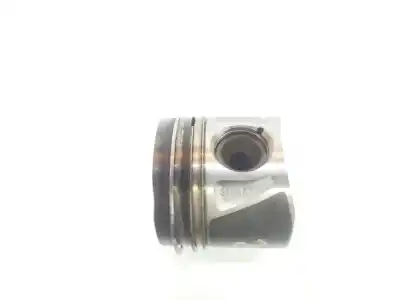 Автозапчастина б/у поршневий для clase c clase a 2.1 cdi посилання на oem iam a6510301117  piston 651930